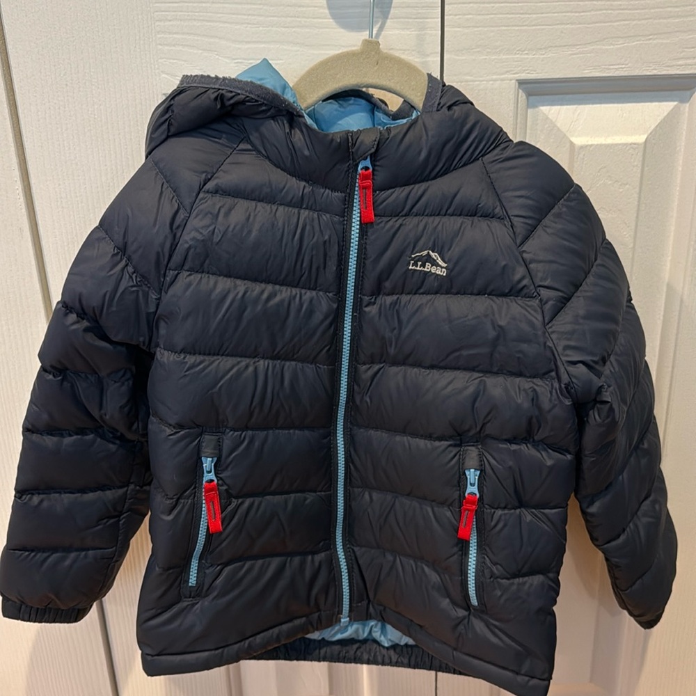 L.L. Bean Toddler's Ultralight 650 Down Jacket 4T